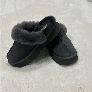 UGG Charcoal Fur Women's Slippers